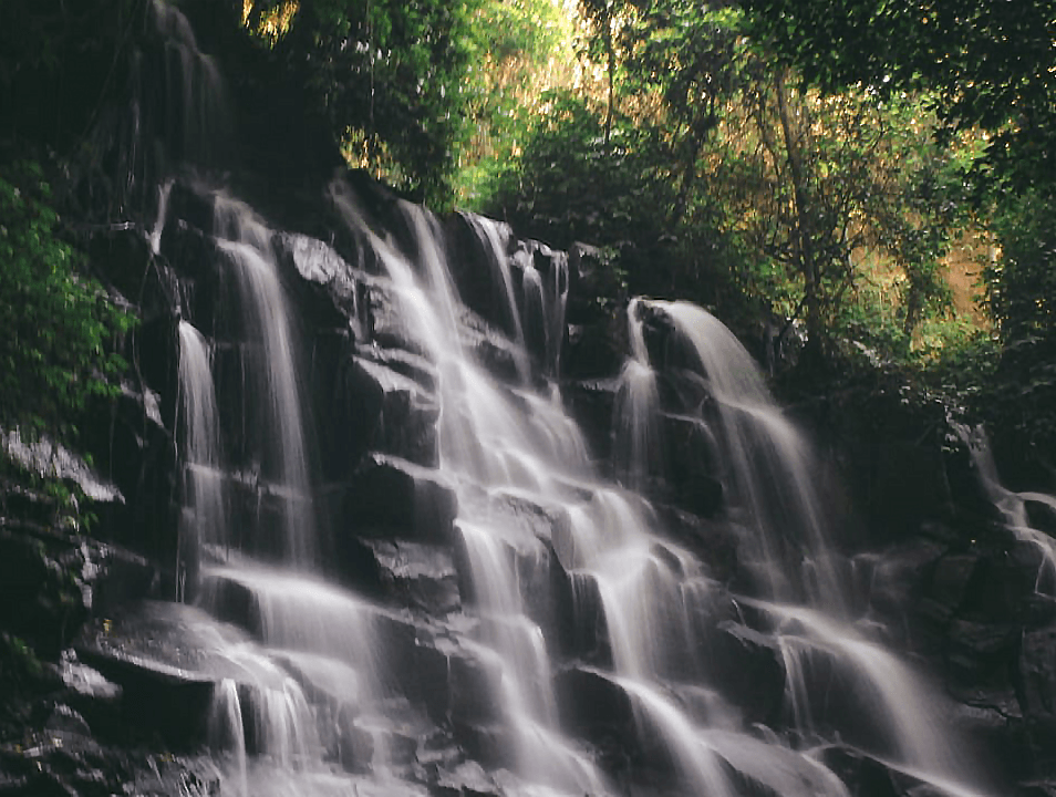 air terjun kantolampo
