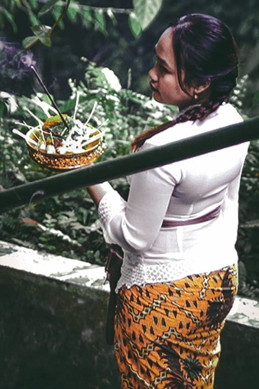 kantolampo 02 Deborah Landsman - sound healing melbourne, sound healing bali,remedial massage melbourne